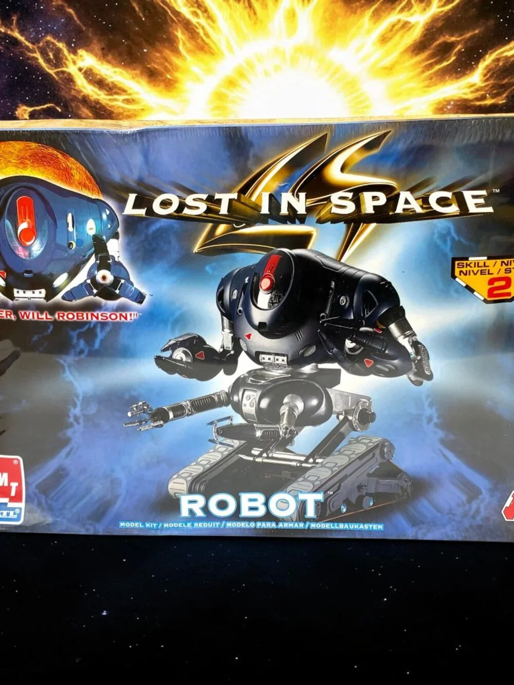 Lost in Space - Robot - Danger Will Robinson AMT ERTL Model Kit 8458 New Sealed